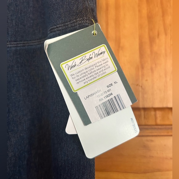 XL Lysee Jean leggings (I don’t like the word jegging) - Picture 4 of 4